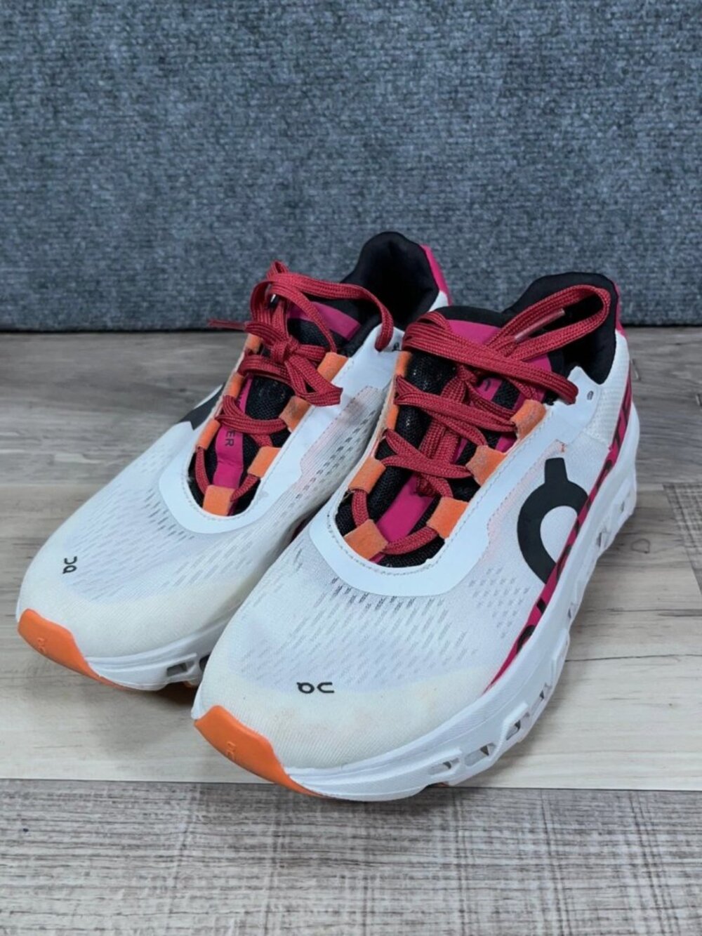 OnCloud Cloudmonster Running Shoes Womens 8 CloudTec Helion White Pink STAINS